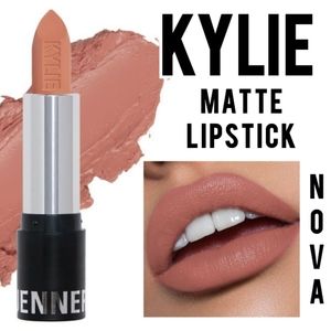 Kylie Cosmetics Matte Lipstick - Nova